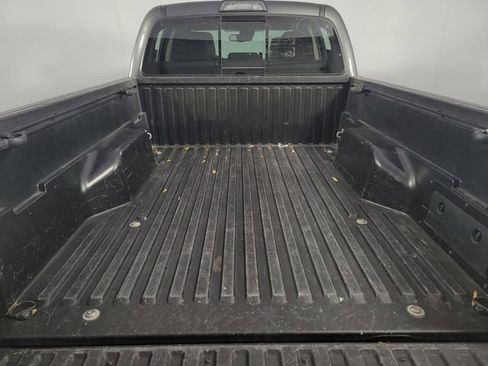 Used 2019 Toyota Tacoma SR5 image 26