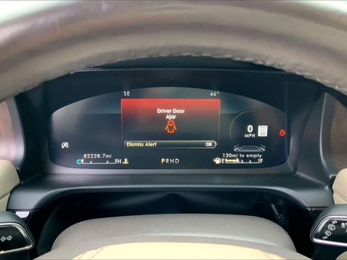 Used 2021 Lincoln Aviator Reserve w/ Equipment Group 201A image 24