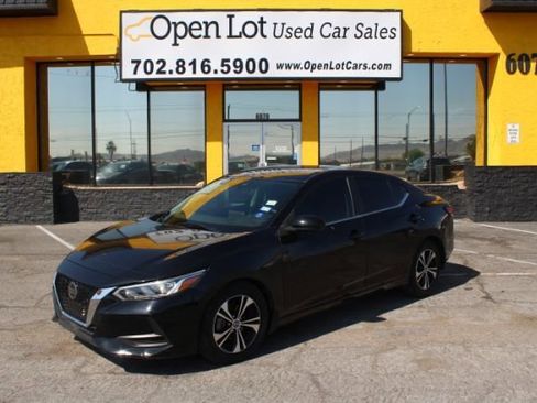Used 2021 Nissan Sentra SV image 1