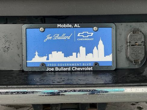 Used 2019 RAM 1500 Laramie AWD/4WD image 10