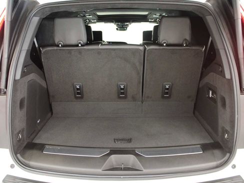 Used 2023 Cadillac Escalade V w/ LPO, ONYX Package image 9