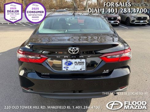 Used 2022 Toyota Camry LE image 6