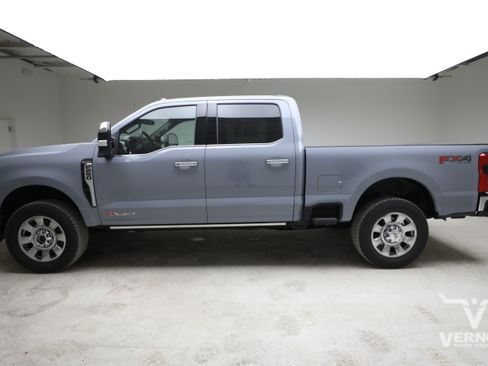 Used 2026 Ford F250 King Ranch w/ Chrome Package AWD/4WD image 2