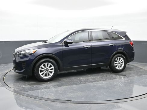 Used 2020 Kia Sorento LX w/ LX I4 Convenience Package image 5