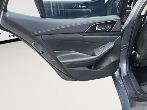 Used 2019 Nissan Maxima Platinum w/ Sport Mat Group FWD image 20