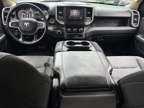 Used 2020 RAM 1500 Big Horn AWD/4WD image 11