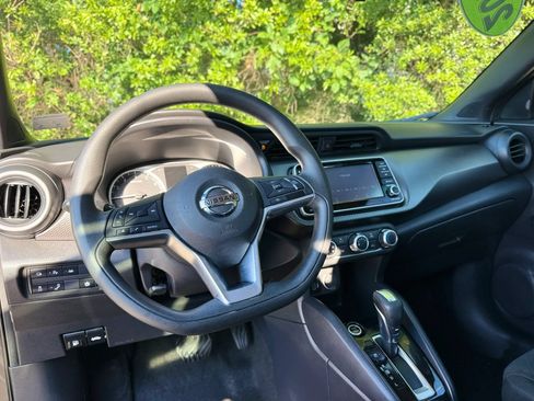 Used 2020 Nissan Kicks S FWD image 34