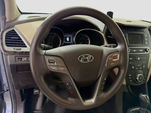 Used 2017 Hyundai Santa Fe Sport image 13