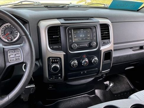 Used 2014 RAM 1500 Classic SLT AWD/4WD image 10