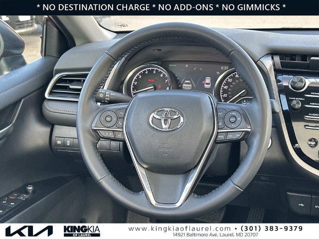 Used 2020 Toyota Camry XLE FWD image 8