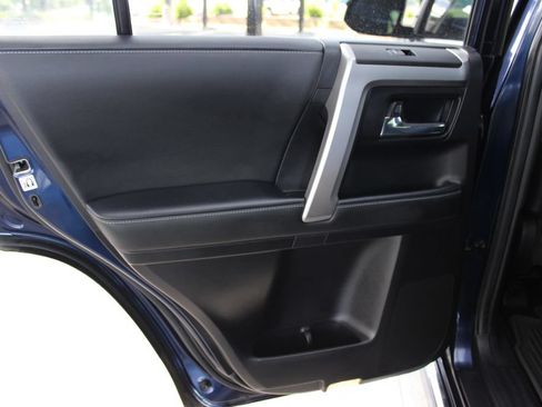 Certified 2020 Toyota 4Runner Limited AWD/4WD image 51