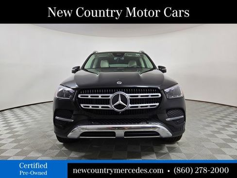 Used 2025 Mercedes-Benz GLE 450e 4MATIC image 4