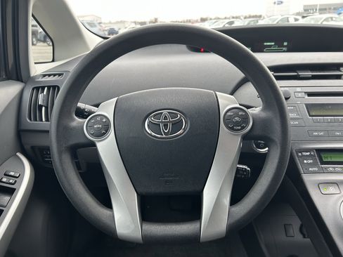 Used 2011 Toyota Prius Two image 11