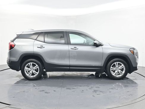 Certified 2024 GMC Terrain SLE image 6