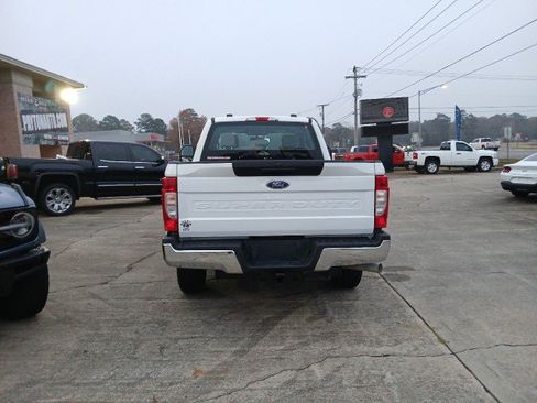 Used 2020 Ford F250 XL w/ Power Equipment Group image 4