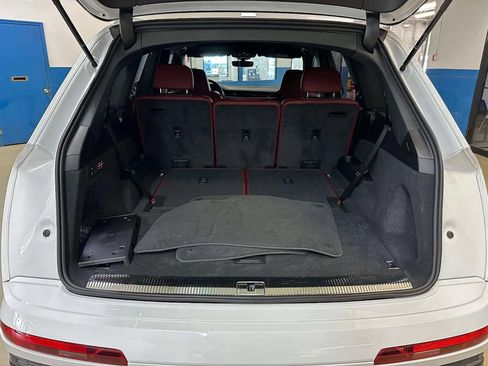 Used 2023 Audi SQ7 Premium Plus w/ Executive Package AWD/4WD image 19