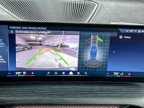 Used 2025 BMW 440i xDrive Coupe w/ Premium Package image 19