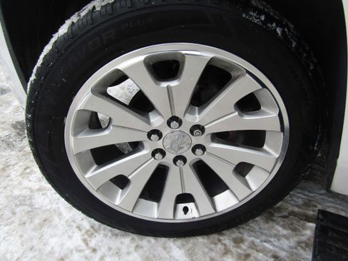 Used 2019 Cadillac Escalade ESV Premium Luxury image 24