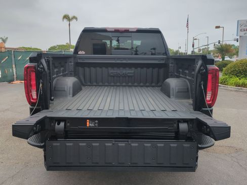 New 2025 GMC Sierra 1500 AT4 w/ Technology Package image 28