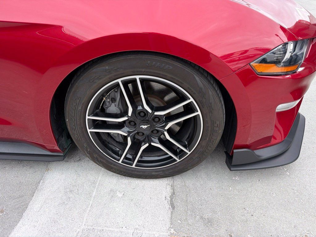 Used 2022 Ford Mustang GT Premium RWD image 2