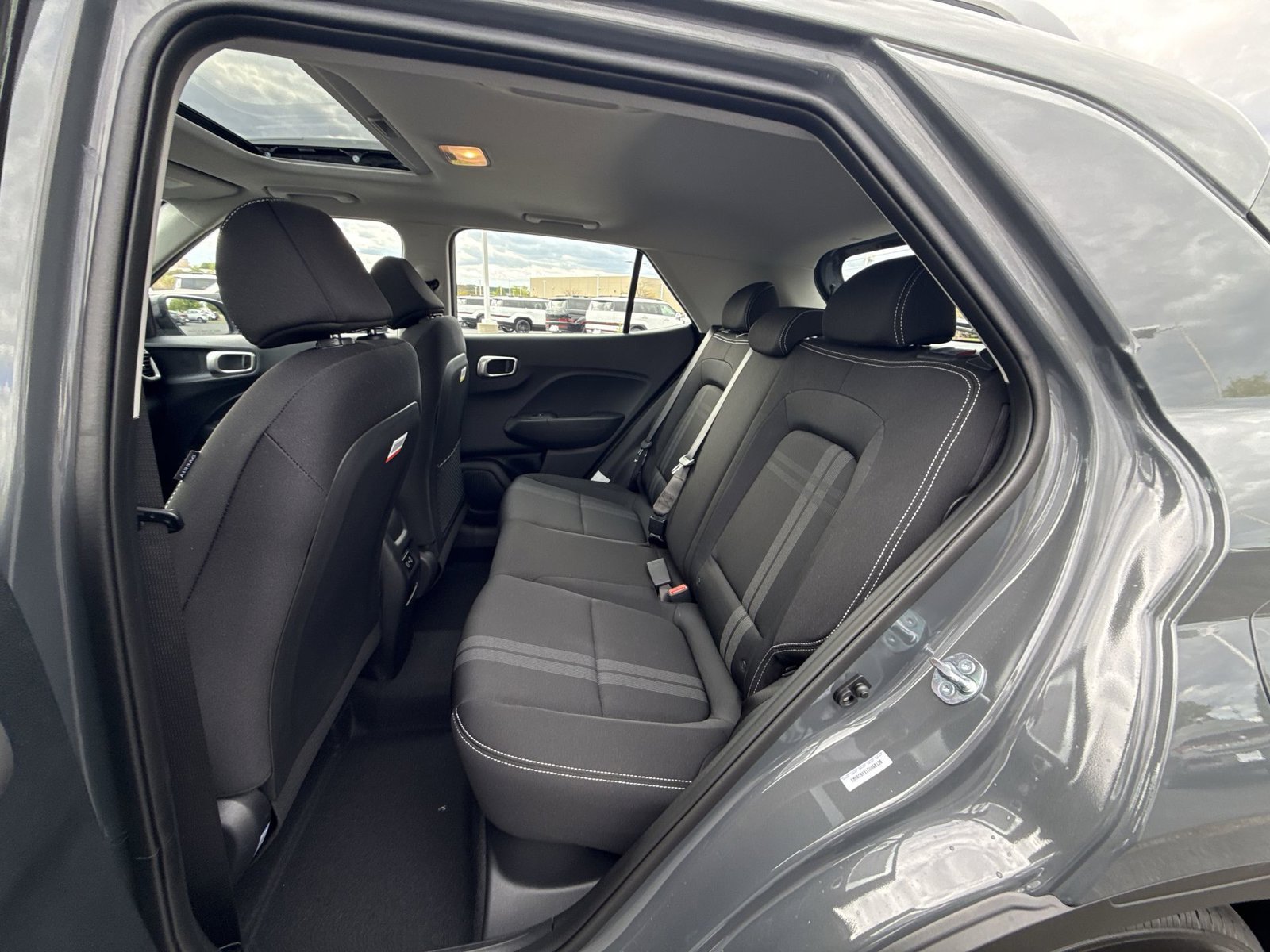 Used 2026 Hyundai Venue SEL FWD image 25