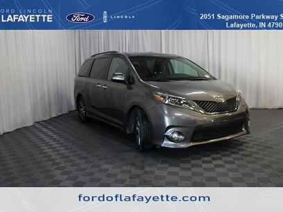 Used 2017 Toyota Sienna SE