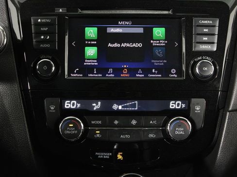 Certified 2020 Nissan Rogue SV w/ Premium Package image 8