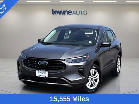Used 2023 Ford Escape AWD image 1
