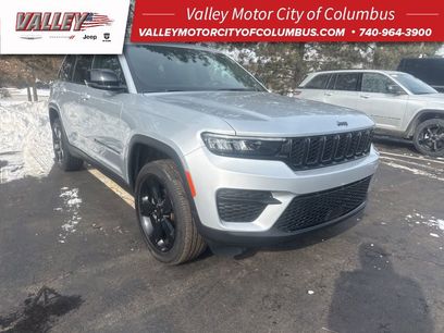 Used 2024 Jeep Grand Cherokee Altitude
