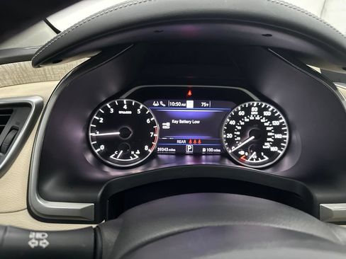 Used 2023 Nissan Murano SL w/ SL Moonroof Package FWD image 16