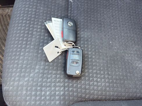 Used 2016 Volkswagen Jetta SE image 22