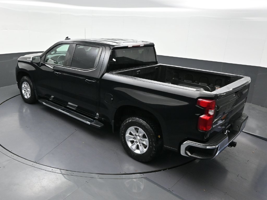 Used 2021 Chevrolet Silverado 1500 LT RWD image 17