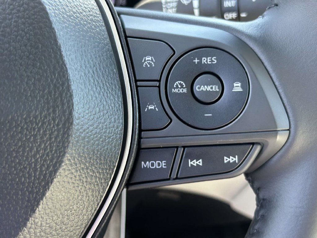 New 2026 Toyota Corolla Cross LE FWD image 26