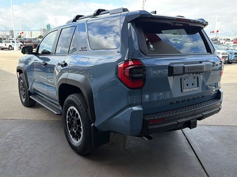 New 2026 Toyota 4Runner TRD Off-Road Premium AWD/4WD image 4