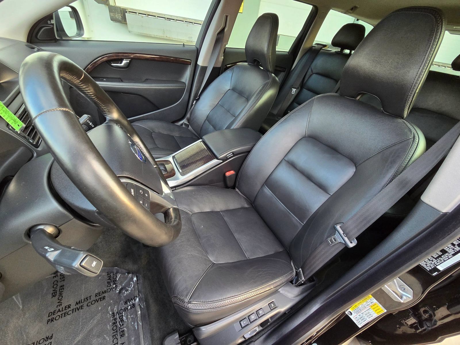 Used 2016 Volvo XC70 T5 Premier w/ Proximity Package AWD/4WD image 13