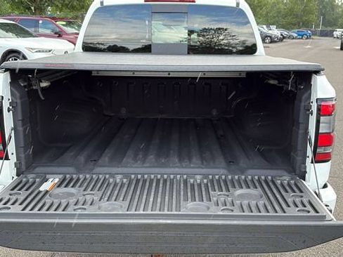 Certified 2024 Nissan Frontier SL w/ Technology Package AWD/4WD image 26