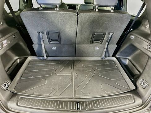 Certified 2025 Jeep Grand Cherokee L Limited AWD/4WD image 36