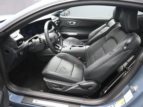 Certified 2025 Ford Mustang GT Premium RWD image 10