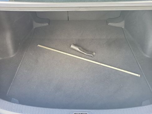 Certified 2024 Toyota Corolla LE FWD image 11