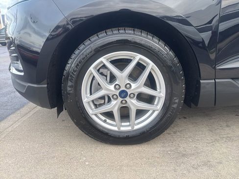 Certified 2022 Ford Edge SEL w/ Convenience Package image 49