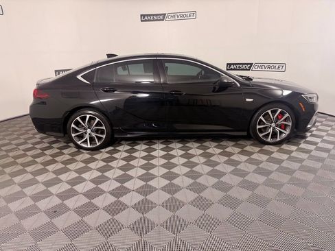 Used 2018 Buick Regal GS w/ Driver Confidence Package #2 AWD/4WD image 7