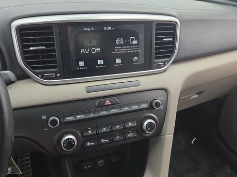 Used 2020 Kia Sportage S FWD image 25
