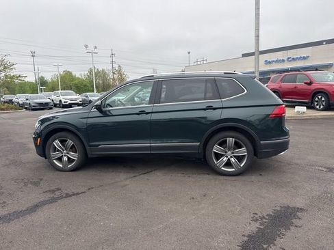 Used 2019 Volkswagen Tiguan SEL Premium AWD/4WD image 16
