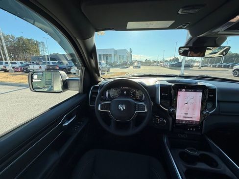 Used 2025 RAM 1500 Big Horn image 13