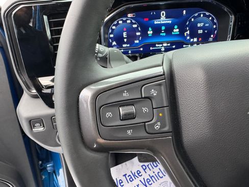 Used 2024 Chevrolet Silverado 1500 ZR2 w/ Technology Package image 26