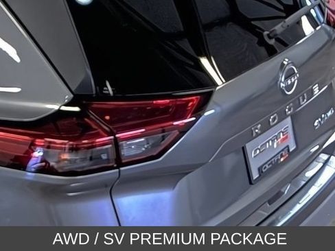 Used 2023 Nissan Rogue SV w/ SV Premium B Package AWD/4WD image 11