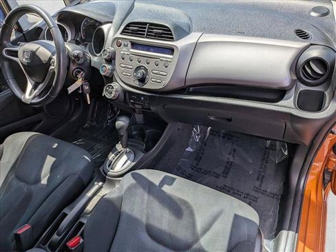 Used 2010 Honda Fit Sport image 19