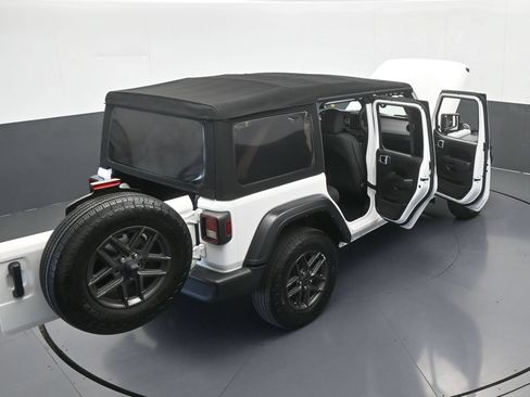 Used 2024 Jeep Wrangler Unlimited Sport AWD/4WD image 63