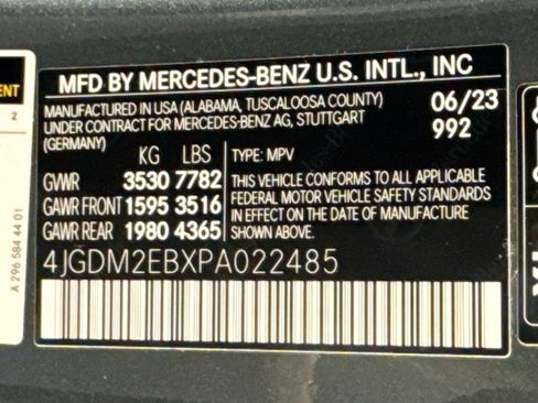 Used 2023 Mercedes-Benz EQS 450+ 4MATIC SUV image 29