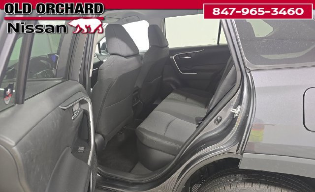 Used 2024 Toyota RAV4 XLE AWD/4WD image 10